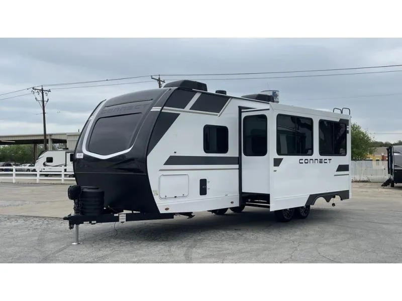 2026 KZ Connect 261RB - Photo 4