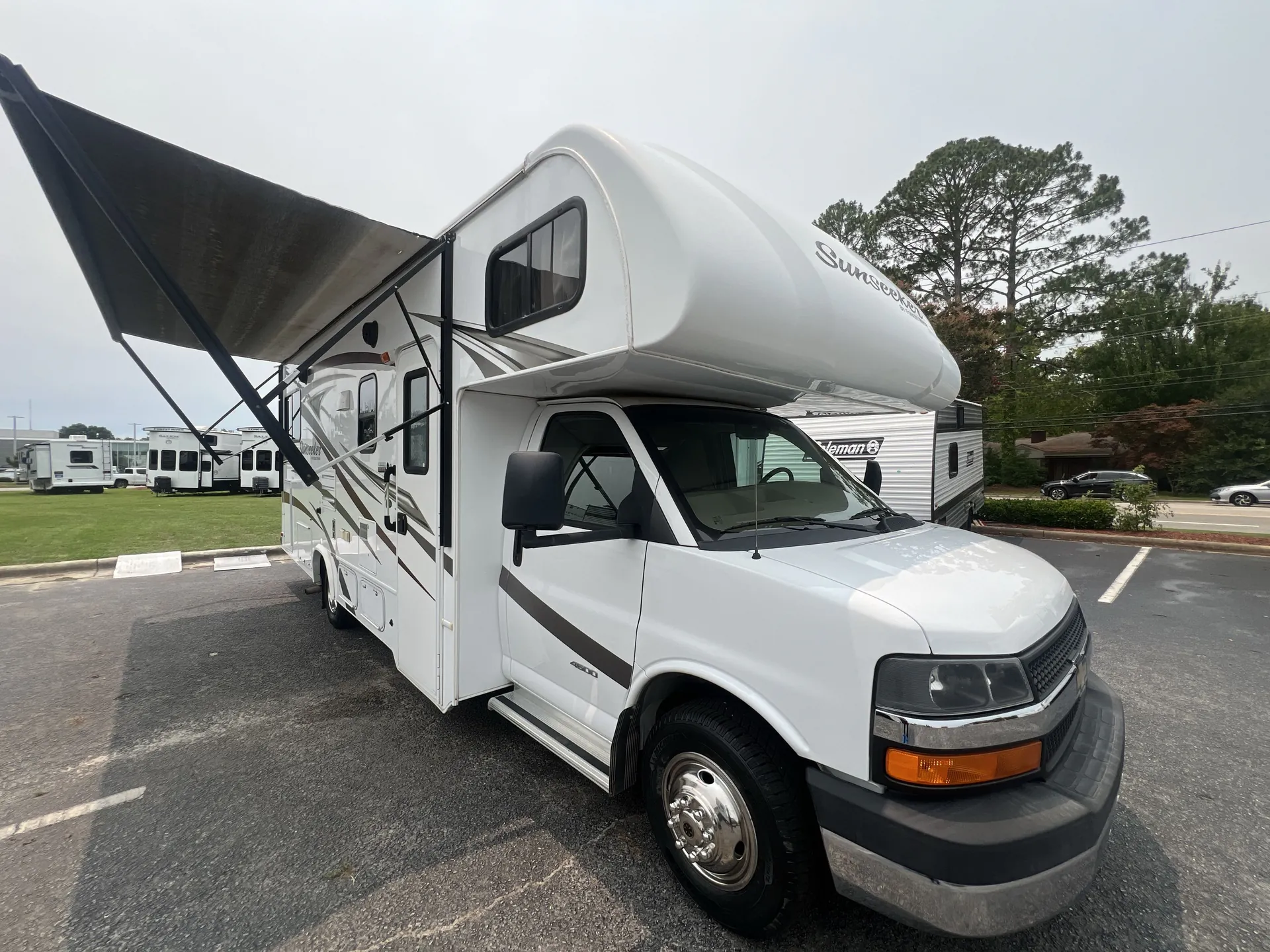 2016 Forest River Sunseeker 2500TS - Photo 2