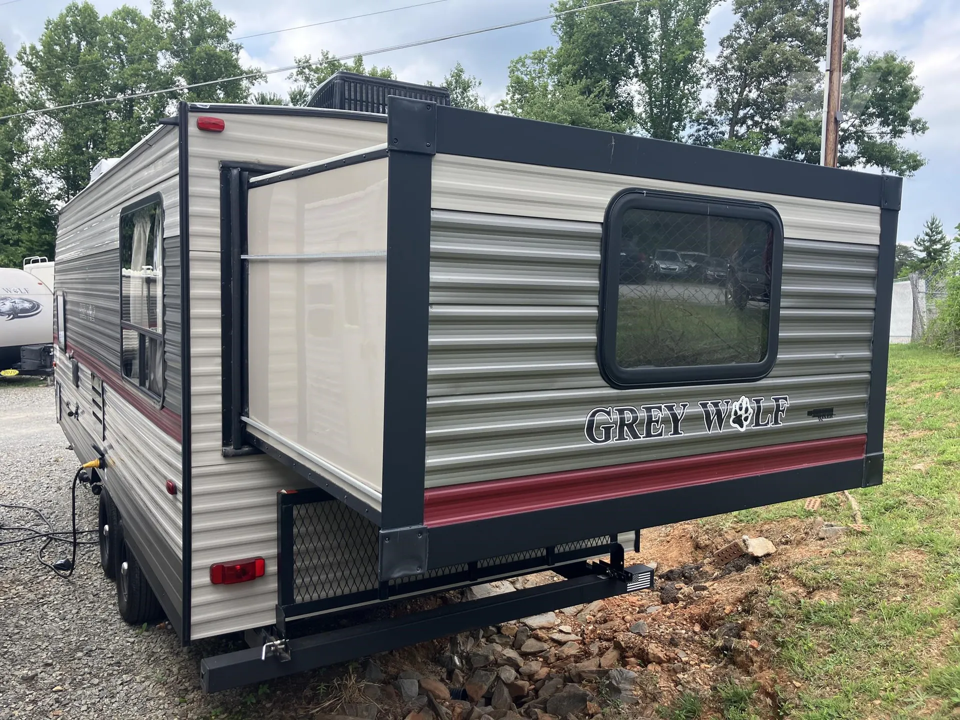 2018 Forest River Cherokee Grey Wolf 19SM - Photo 4