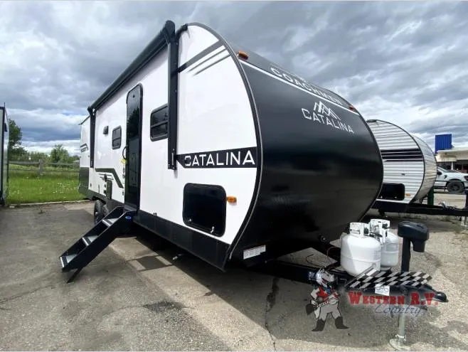 2026 Coachmen Catalina Summit Series 8 261BHS - Photo 2