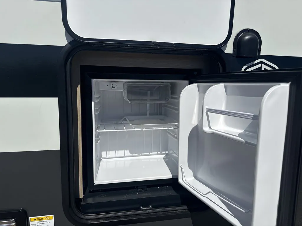2027 Forest River Rockwood Mini Lite 2523MBR — Photo 5