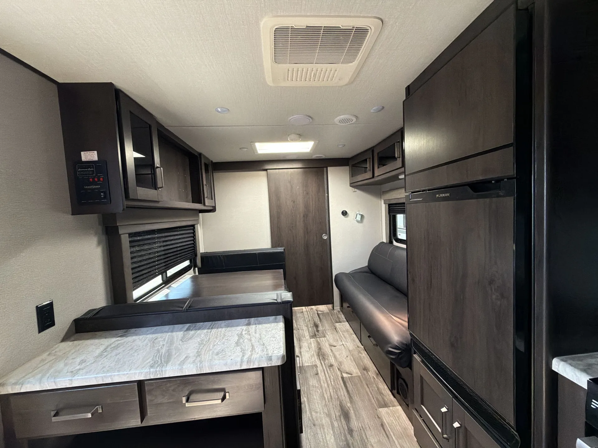 2022 Grand Design Transcend Xplor 255FK — living area main