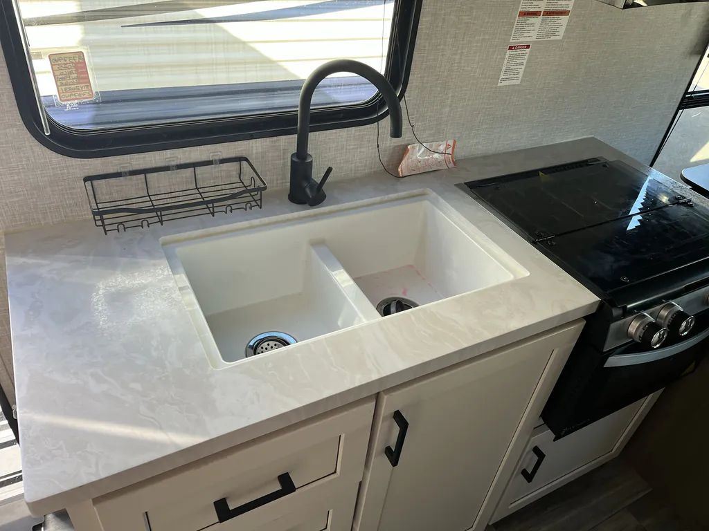 2025 Jayco Jay Flight SLX 210QB, Photos photo 18