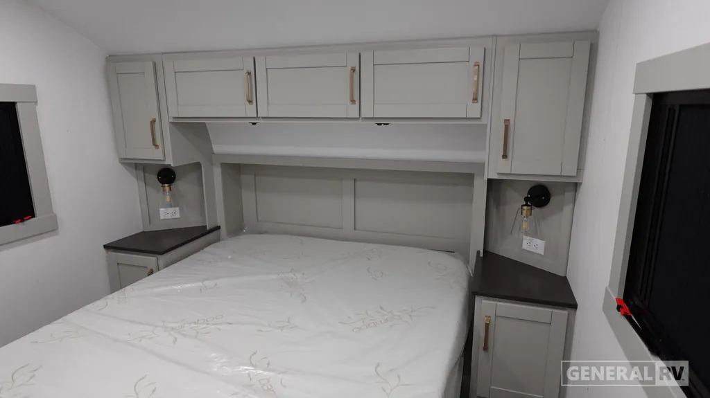 2026 Brinkley Model Z 2680, Photos photo 8