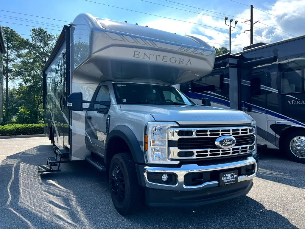 2027 Entegra Coach Esteem XL 32U - Photo 2
