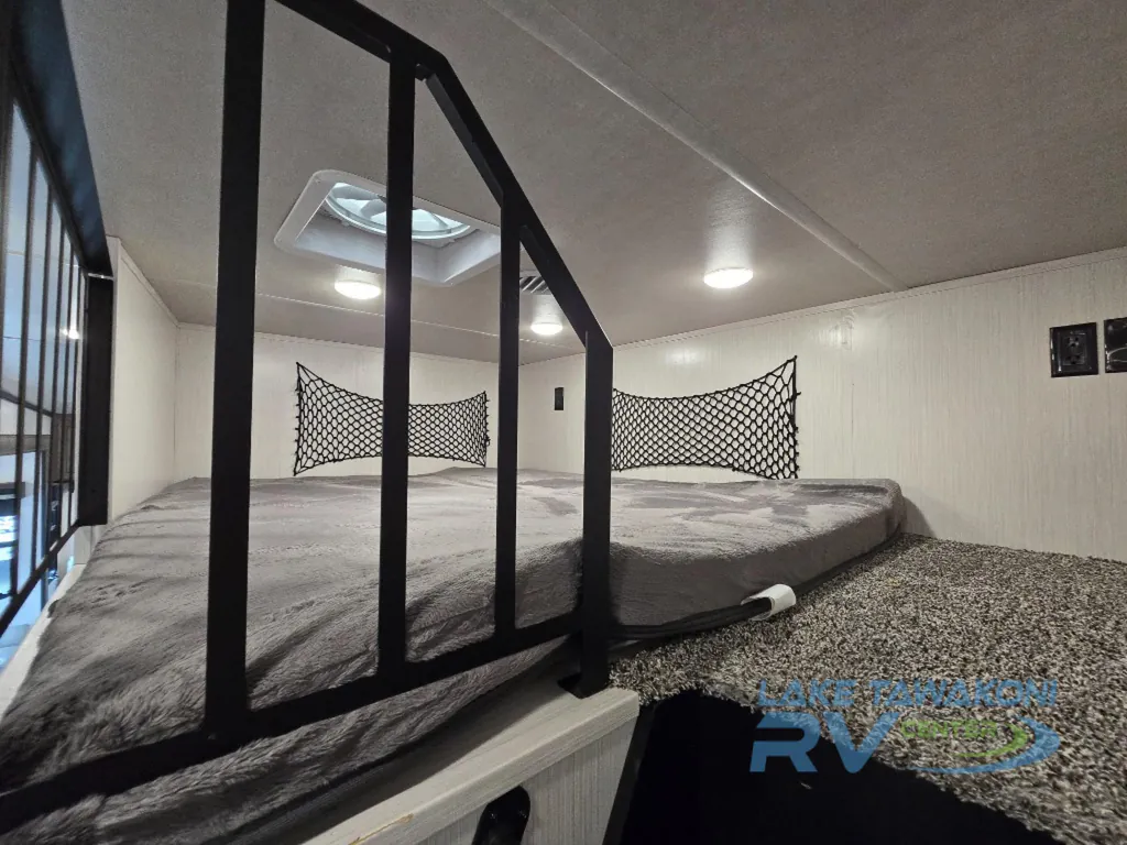 2022 Forest River Cedar Creek 377BH, Photos photo 12