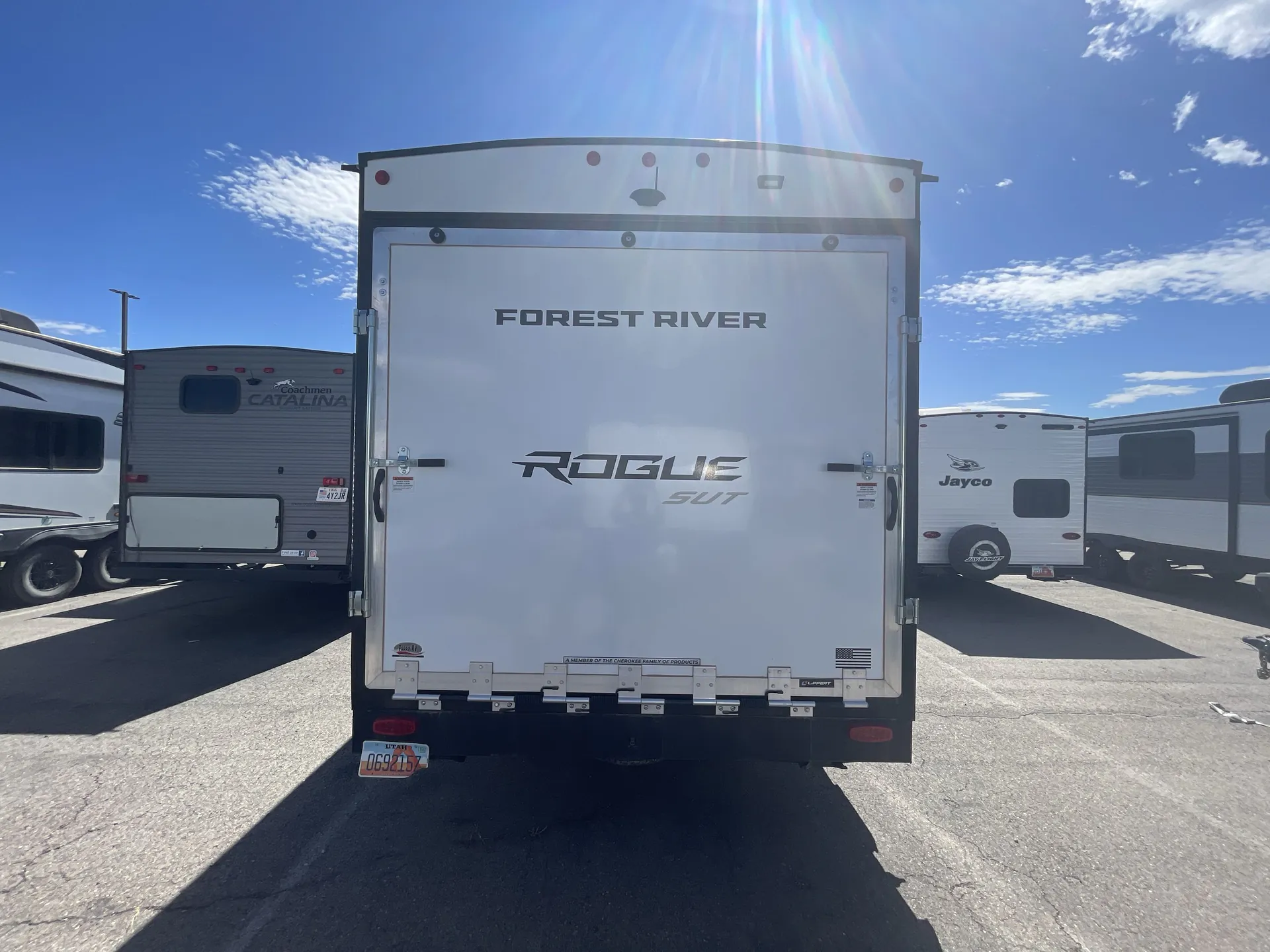 2025 Forest River Vengeance Rogue SUT 29SUT — backside