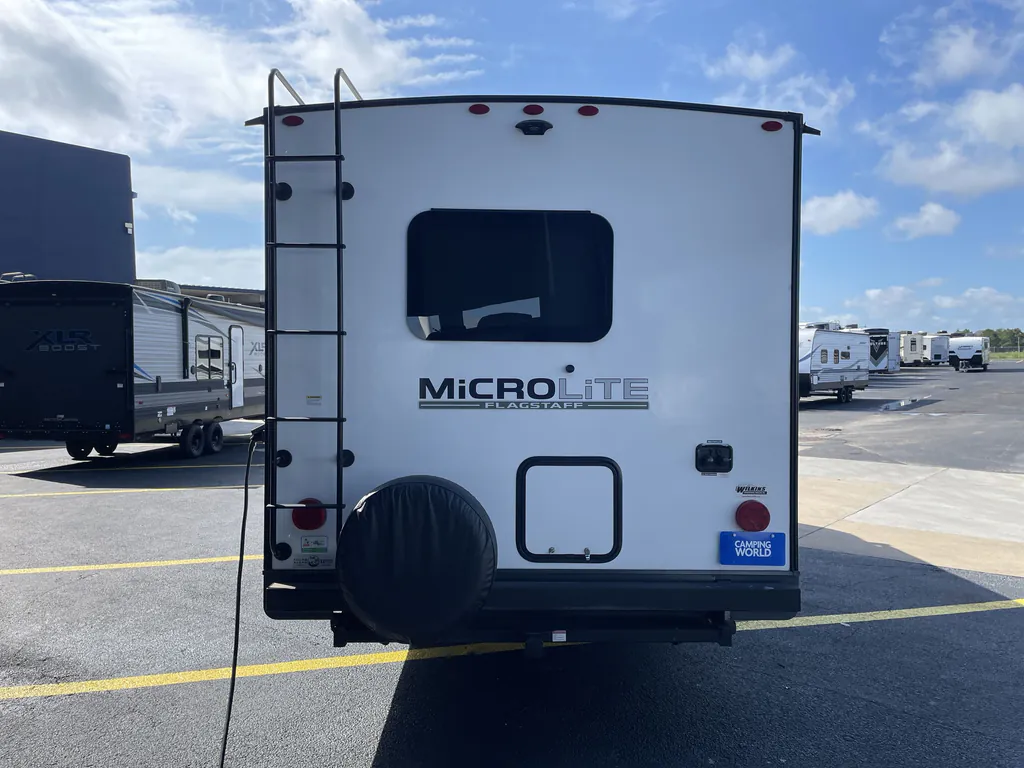2023 Forest River Flagstaff Micro Lite 25FKS, Photos photo 6