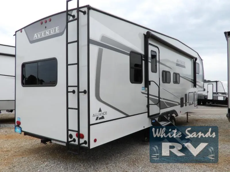 2024 Alliance RV Avenue 28BH - Photo 4