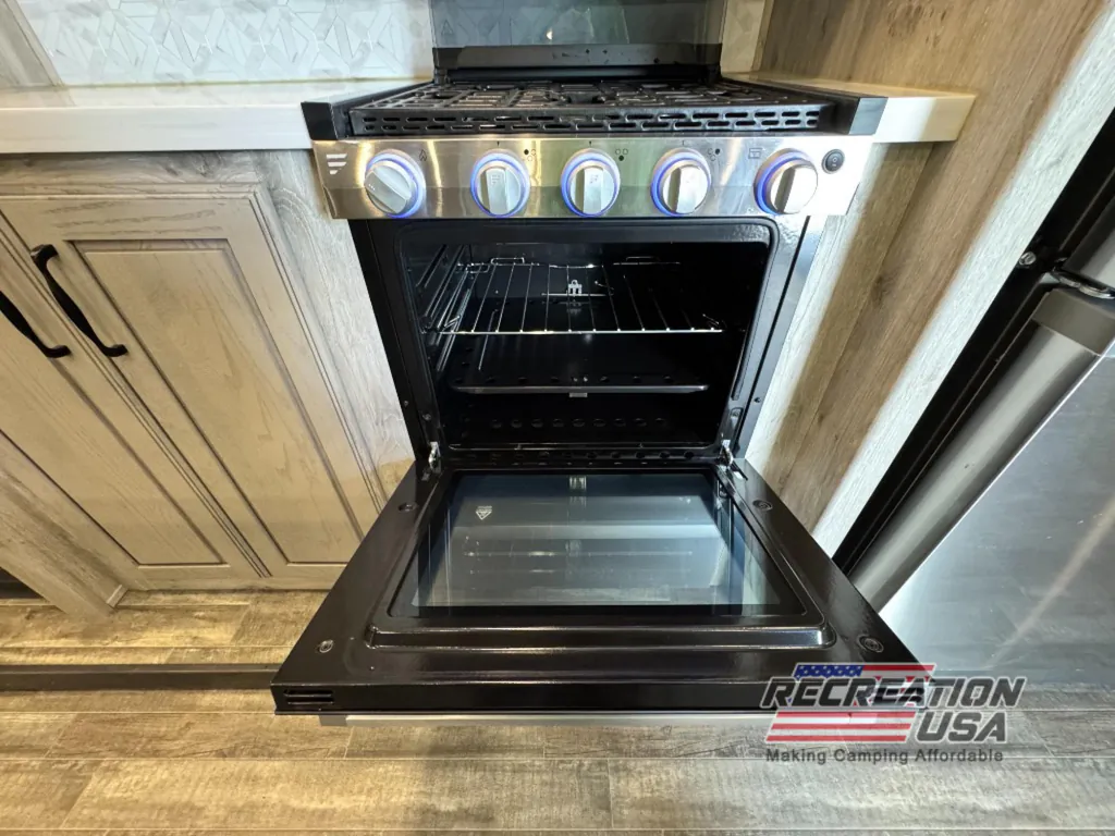 2023 Keystone Avalanche 390DS, Photos photo 19
