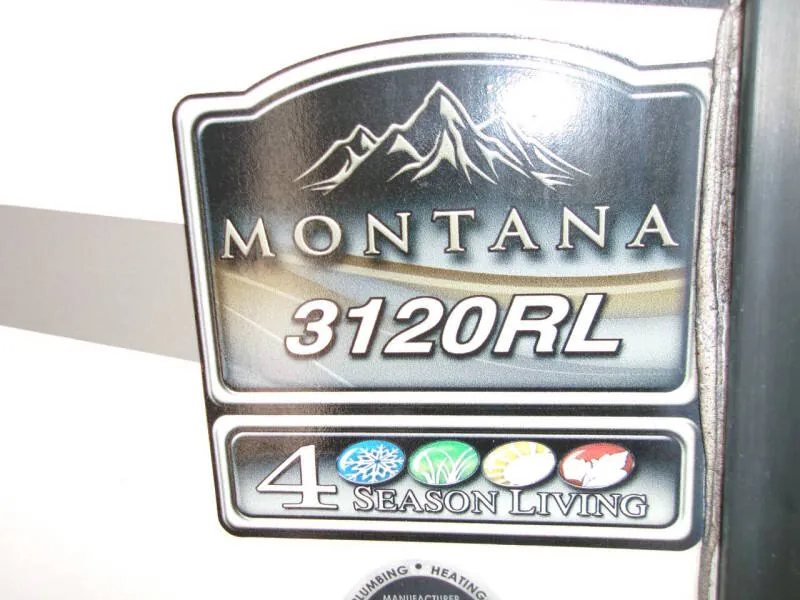 2019 Keystone Montana 3120RL - Photo 4