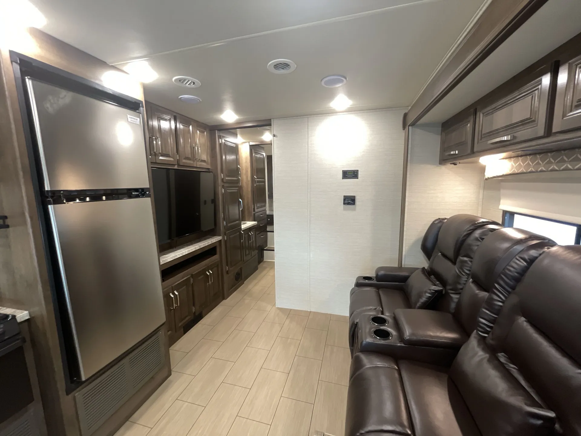 2019 Jayco Greyhawk 30Z — living area main
