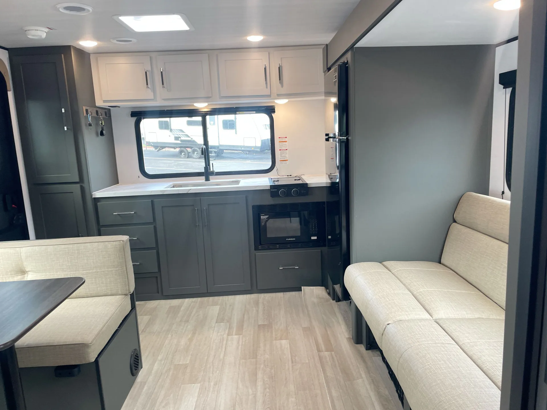 2026 Keystone Bullet Classic 21RKC — living area main