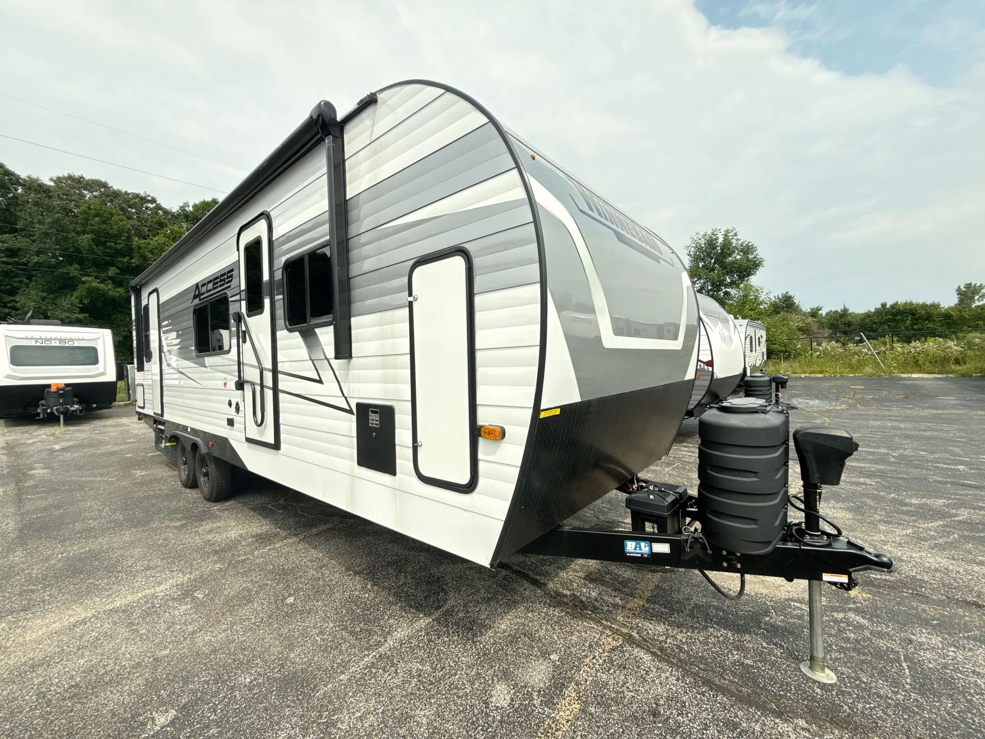 2024 Winnebago Access 28FK - Photo 2