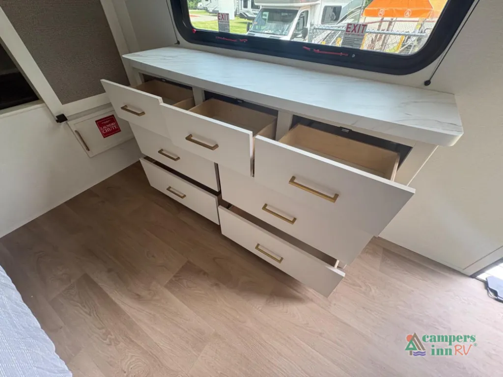 2027 Grand Design Transcend 335BHT, Photos photo 42
