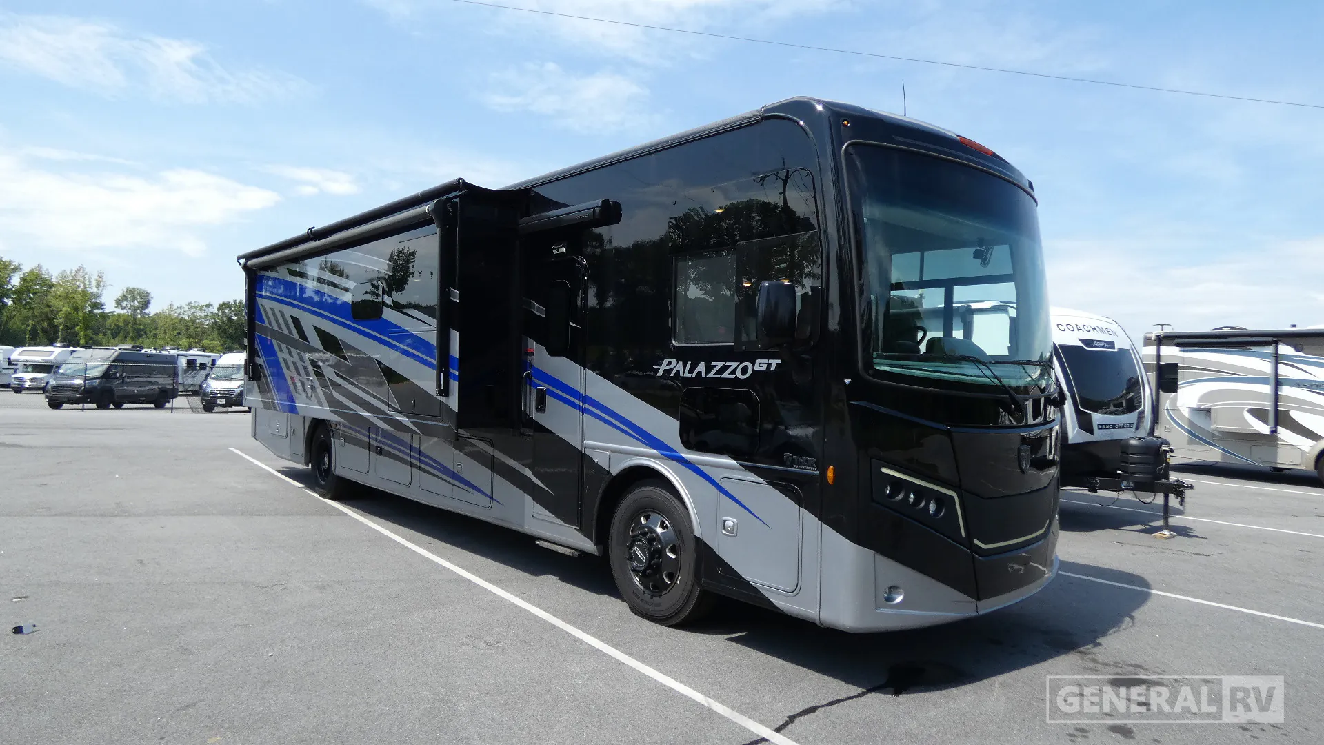 2025 Thor Motor Coach Palazzo GT 37.5 - Photo 2