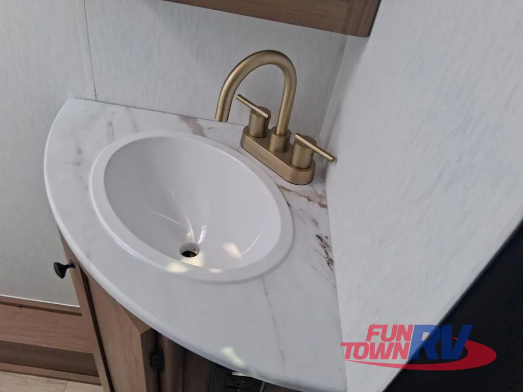 2027 Coachmen Apex Nano 186BH, Photos photo 21