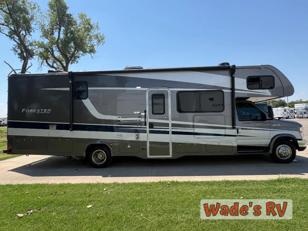 2019 Forest River Forester 3041DS, Photos photo 5