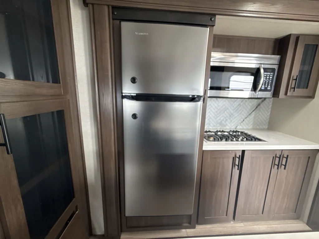 2020 Prime Time LaCrosse 3380IB, Photos photo 11
