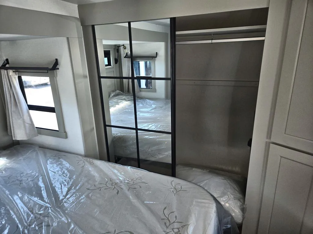 2026 Brinkley Model G 3970, Photos photo 50