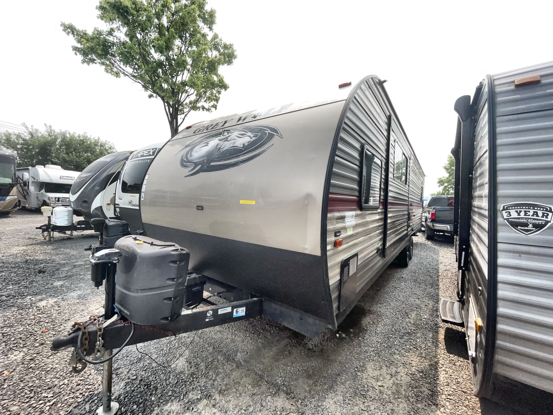 2018 Forest River Cherokee Grey Wolf 27RR - Photo 2