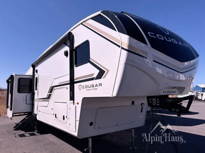 2026 Keystone Cougar Half-Ton 29MBD - Photo 2