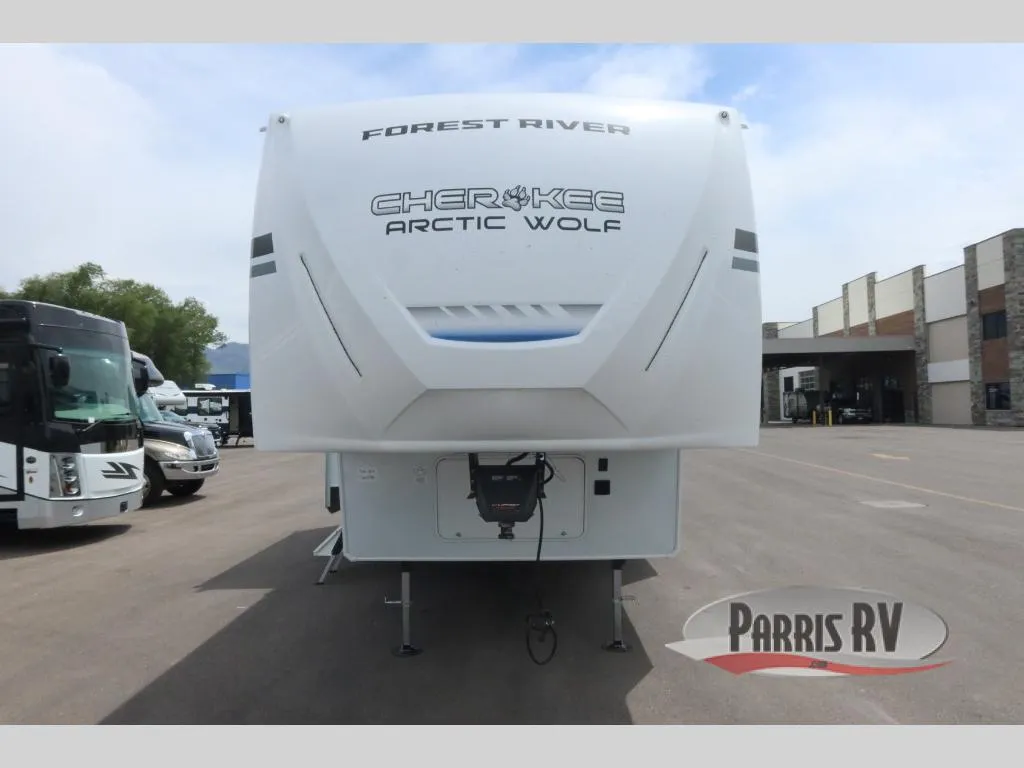 2026 Forest River Cherokee Arctic Wolf 331BH - Photo 3