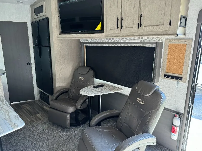 2023 Forest River Stealth KS3016G — Photo 6