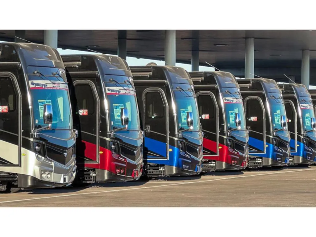 2027 Thor Motor Coach Quantum HS31, Photos photo 59