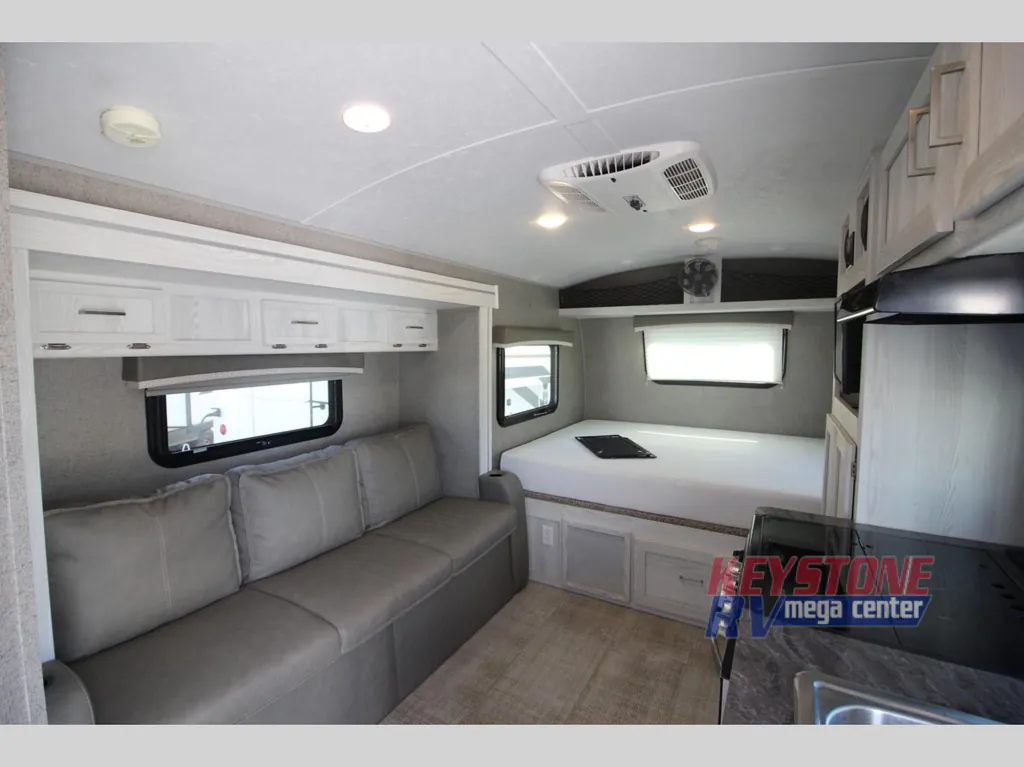 2021 Forest River Rockwood Geo Pro 19FBS, Photos photo 7