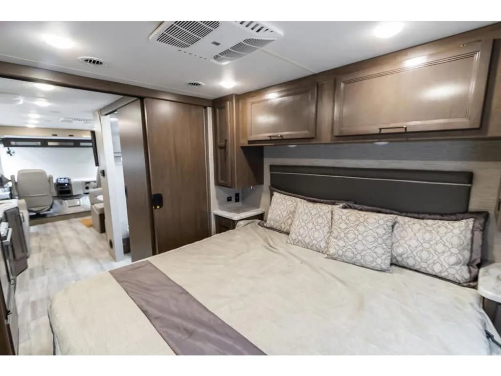 2022 Thor Motor Coach Freedom Traveler A29, Photos photo 15
