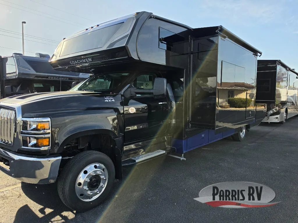 2026 Coachmen Entourage 330DS - Photo 3