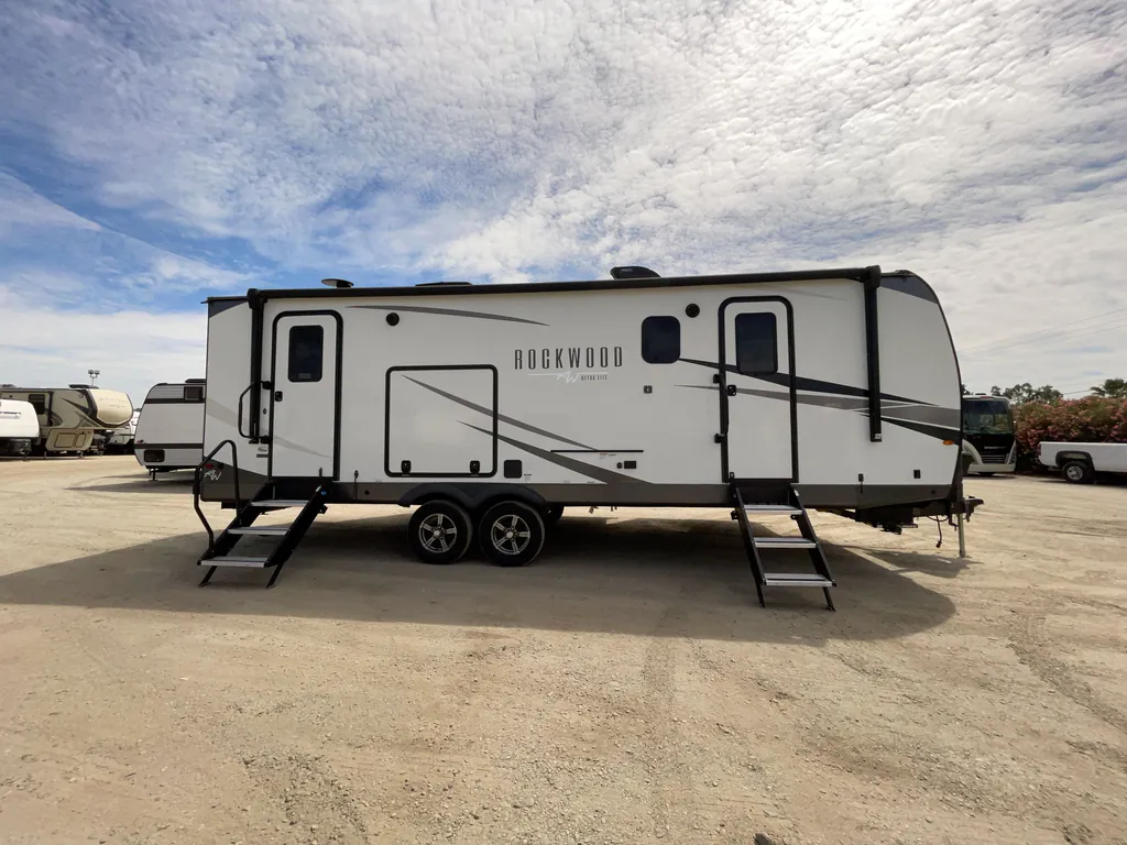2023 Forest River Rockwood Ultra Lite 2614BS, Photos photo 5