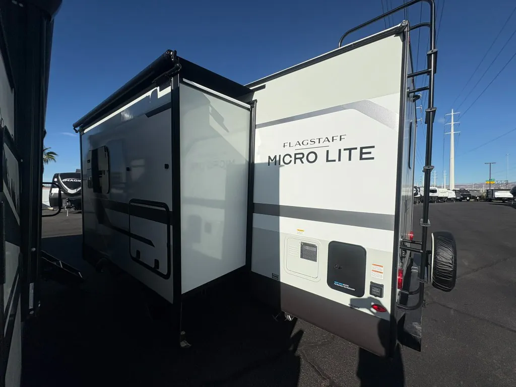 2027 Forest River Flagstaff Micro Lite 25SRB, Photos photo 7