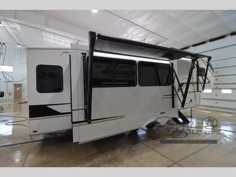 2027 Keystone RV Cougar Half-Ton 28RLI - Photo 3