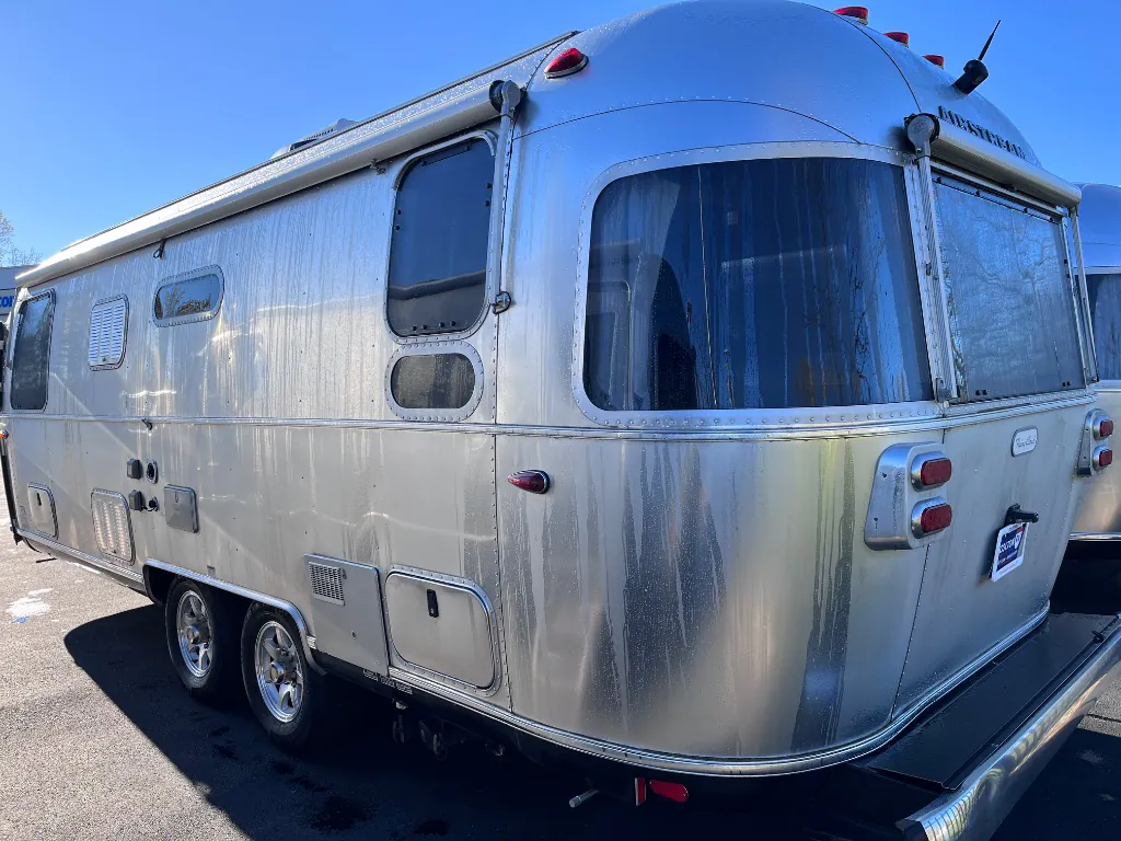 2020 Airstream Flying Cloud 25RB - Photo 4
