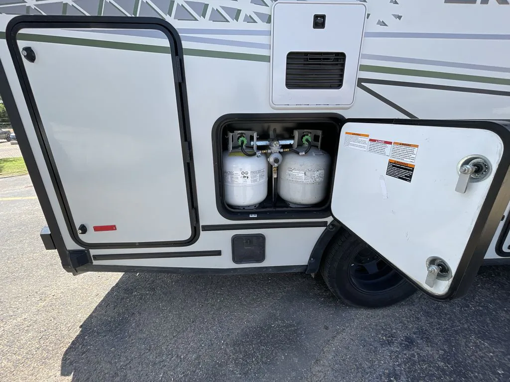2023 Winnebago EKKO 22A - Photo 3