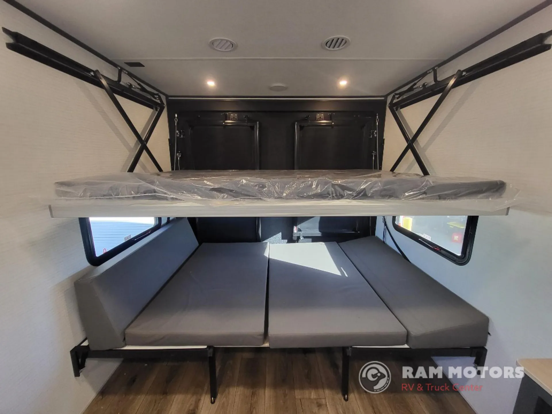 2024 Forest River XLR Micro Boost 2714M - Photo 4