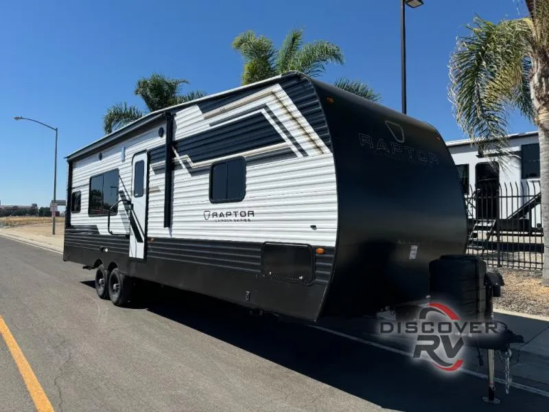 2025 Keystone Raptor Carbon Series 30WFO - Main photo