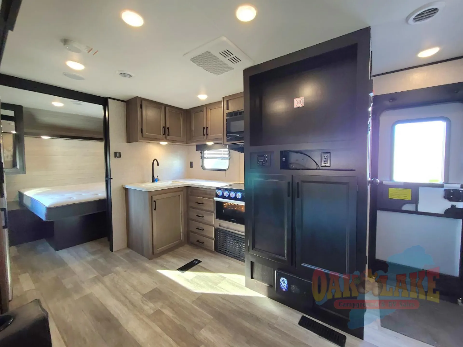 2022 Jayco Jay Flight SLX 8 240RBS - Photo 4