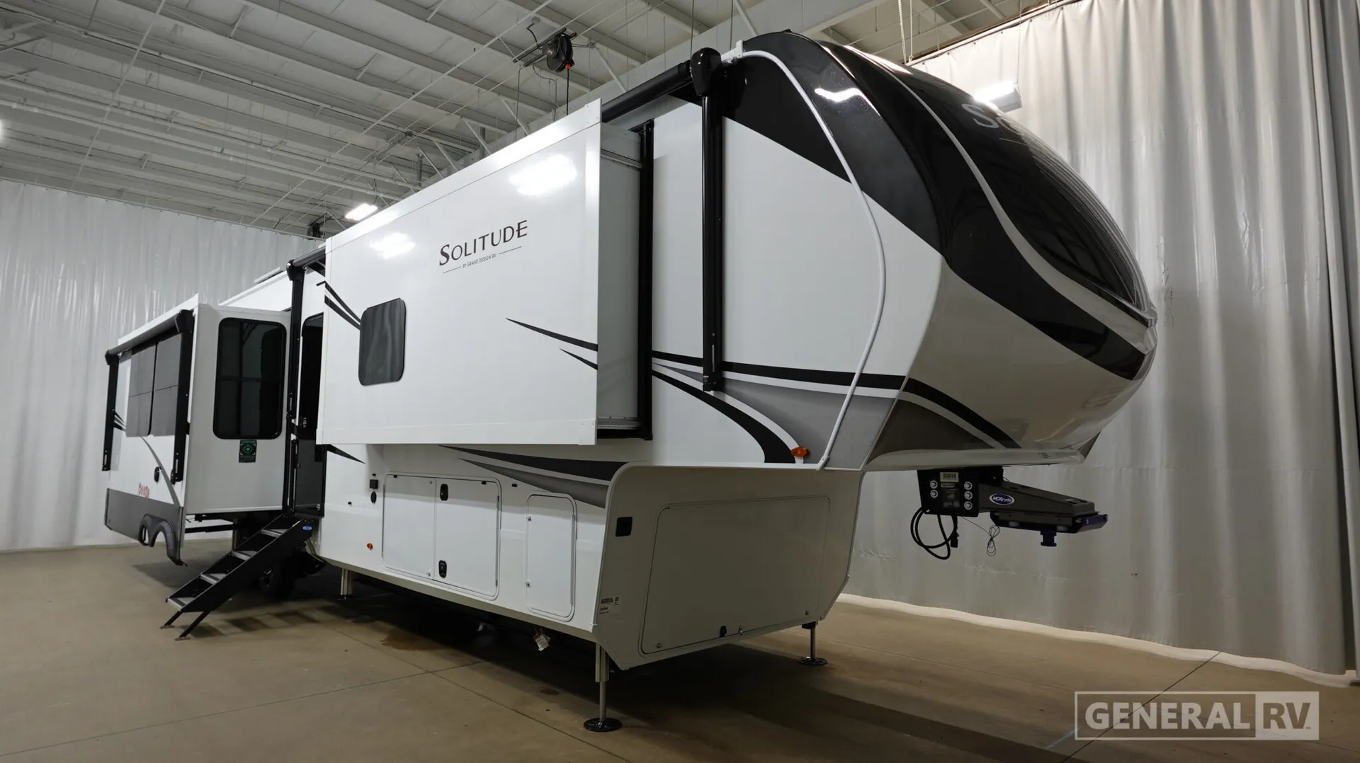 2026 Grand Design Solitude 417KB - Photo 2