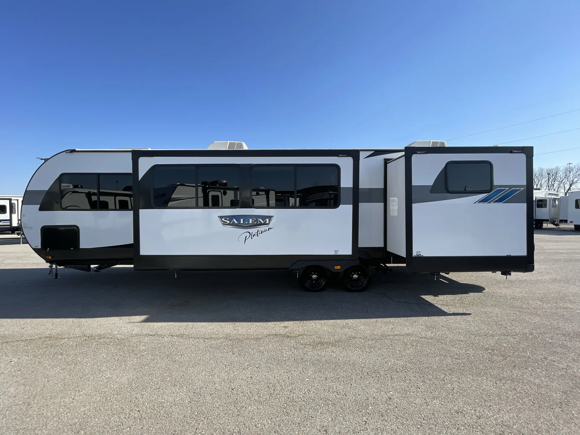 2024 Forest River Salem 31KQBTS — campside