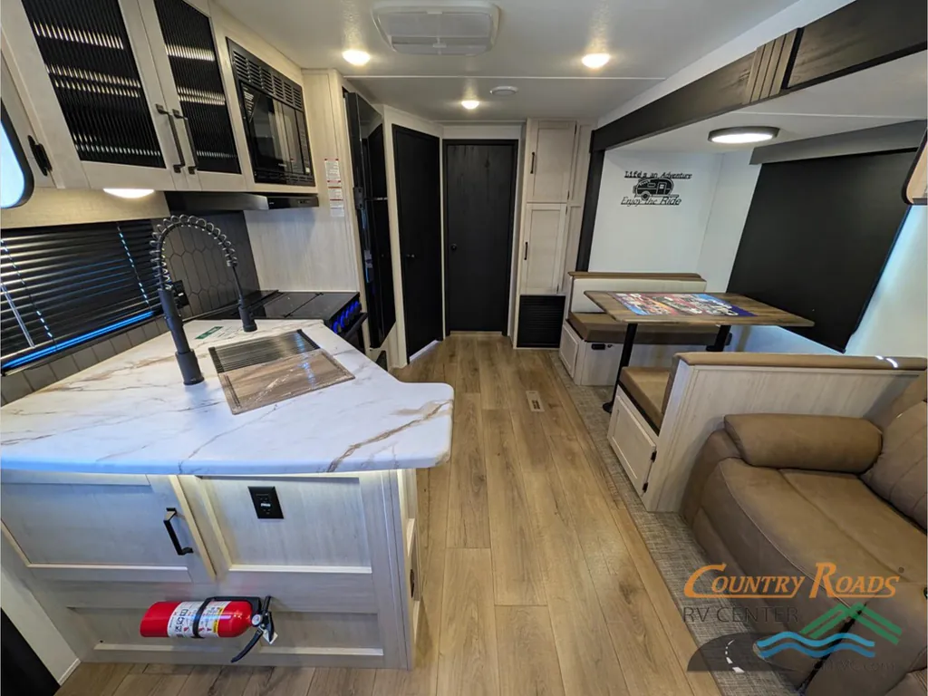 2027 Forest River Puma 32BHQS, Photos photo 10