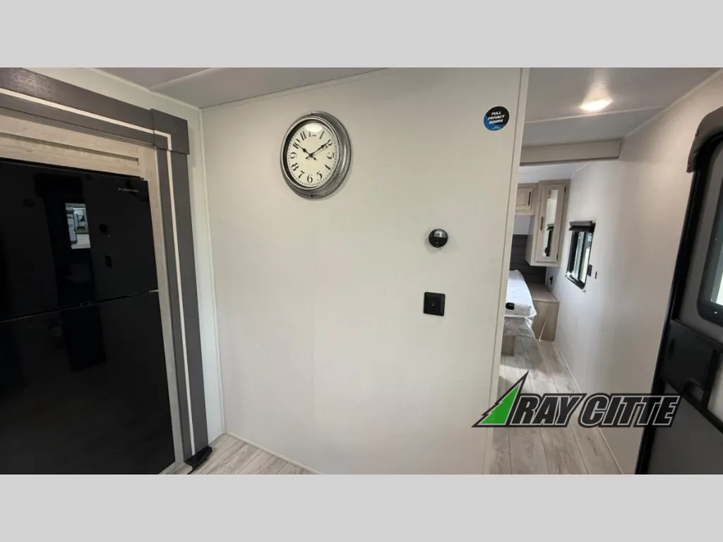 2026 East to West Della Terra 272RL, Photos photo 20