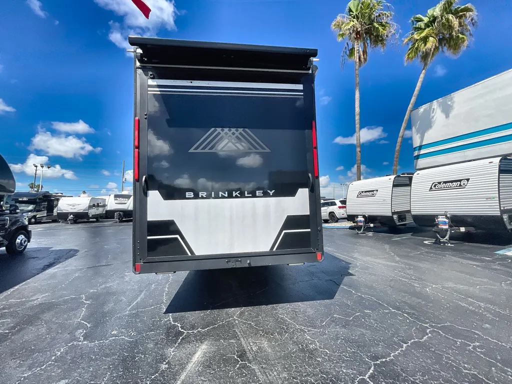 2024 Brinkley Model G 4000, Photos photo 7