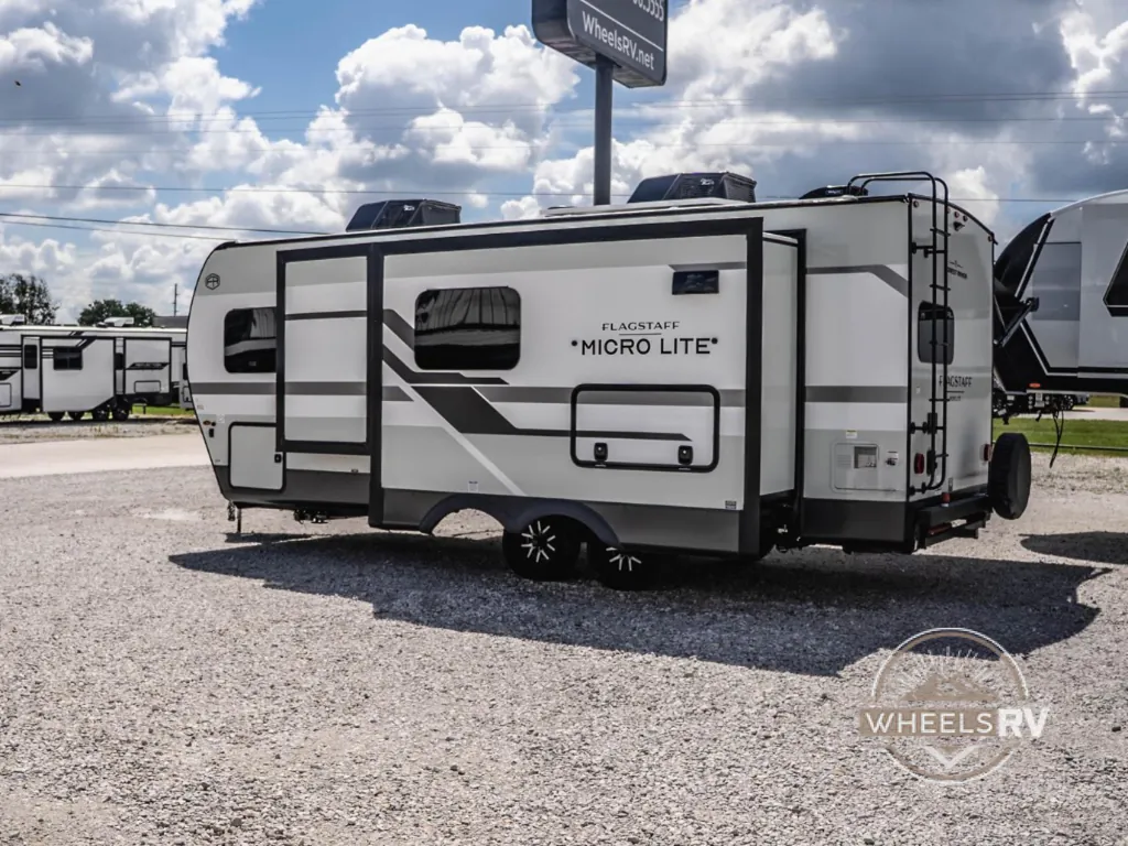 2026 Forest River Flagstaff Micro Lite 25FBD, Photos photo 11