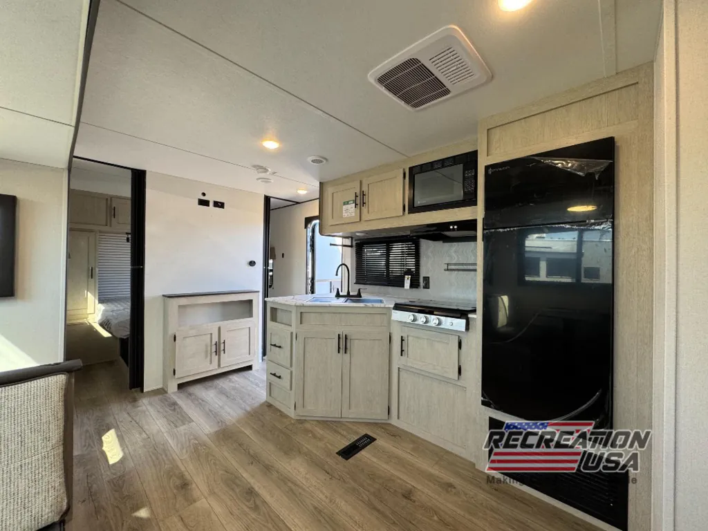 2026 Shasta RVs i-5 Edition 530BQB, Photos photo 11