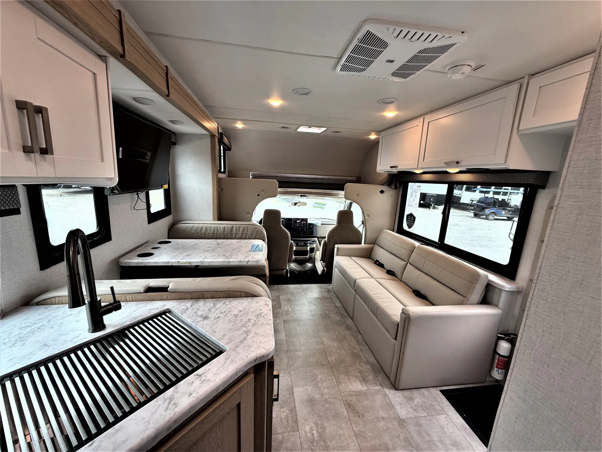 2026 Thor Motor Coach Freedom Elite 28HE - Photo 3
