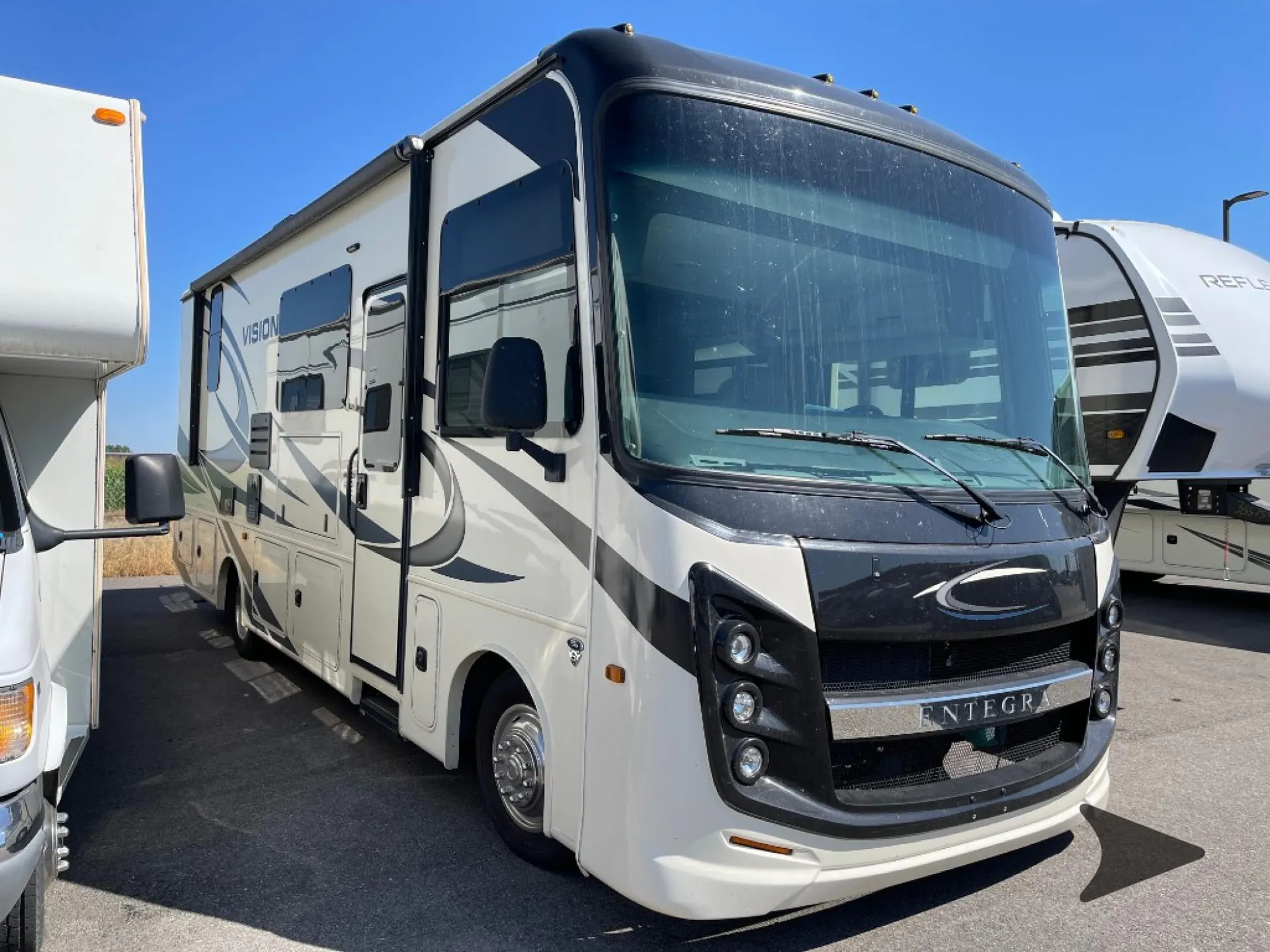 2021 Entegra Coach Vision 27A - Photo 2