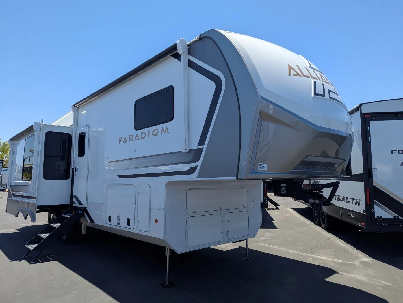 2026 Alliance RV Paradigm 312RK - Photo 2